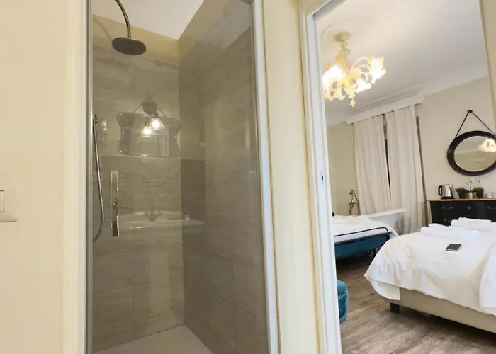 Piazza Di Spagna Pensjonat 2*
