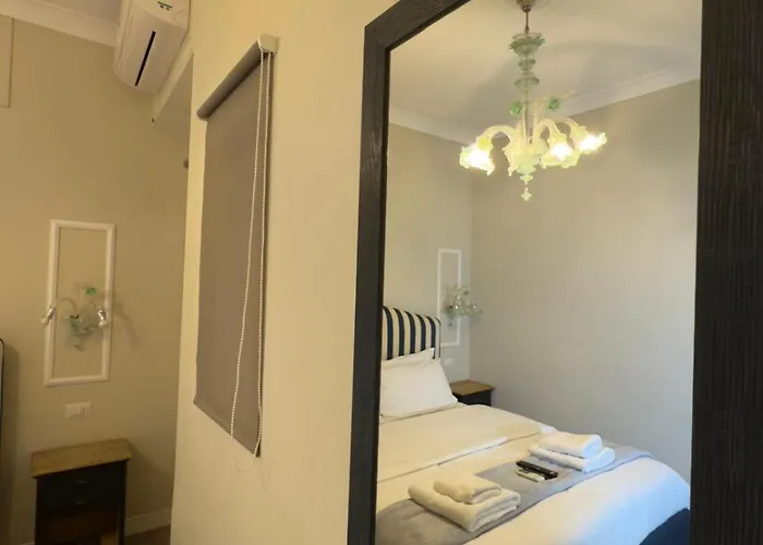 Piazza Di Spagna Pensjonat 2*